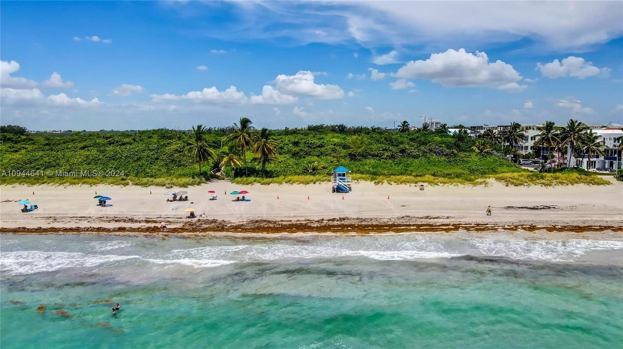 For Rent: $8,550 (2 beds, 2 baths, 1400 Square Feet)