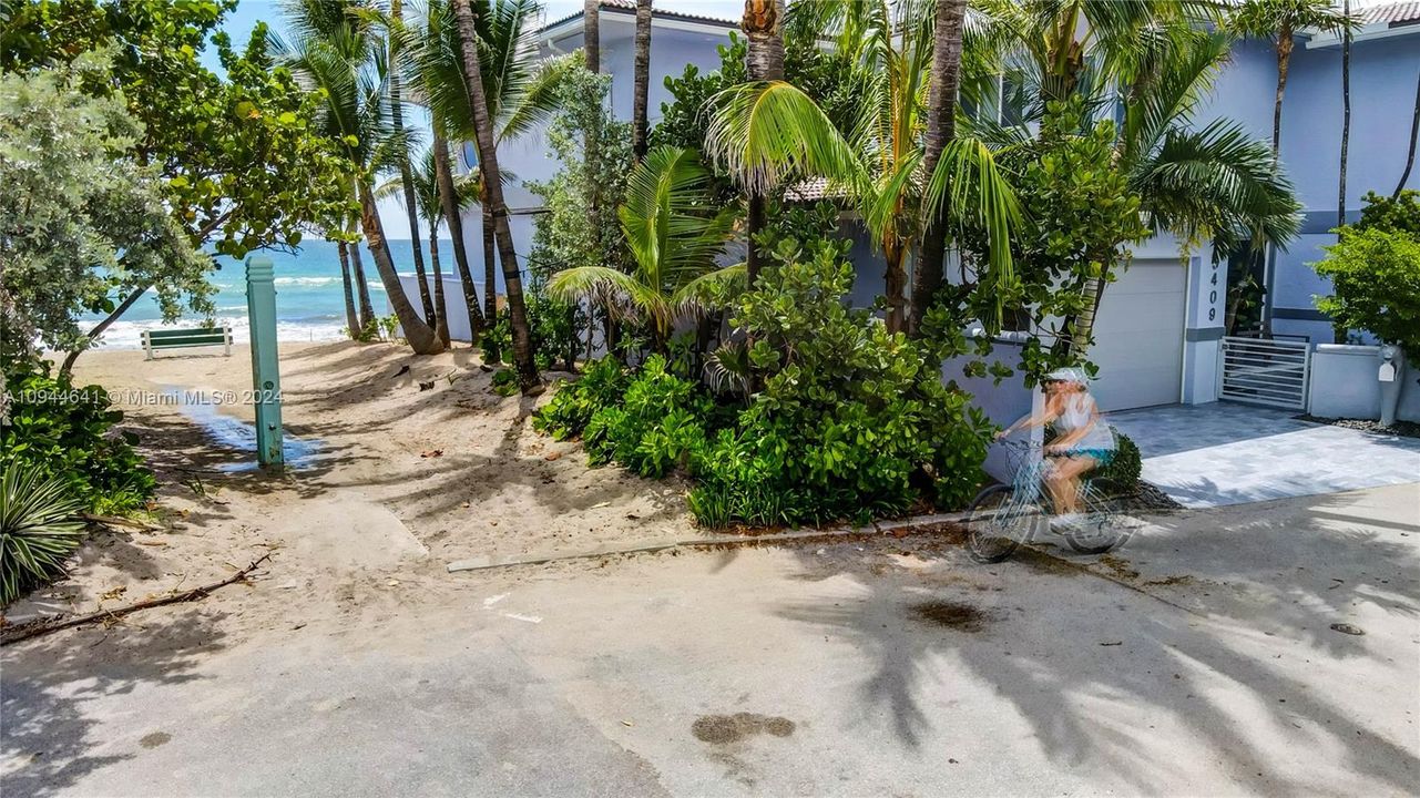 For Rent: $8,550 (2 beds, 2 baths, 1400 Square Feet)