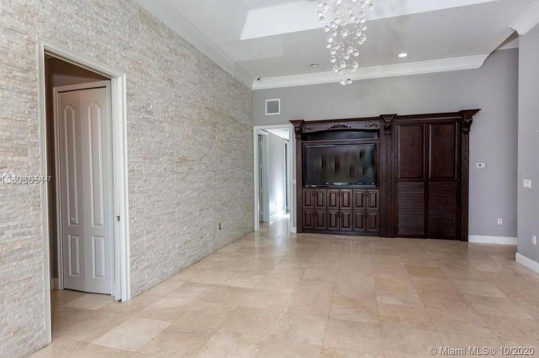 Недавно арендовано: $4,950 (4 спален, 4 ванн, 3035 Квадратных фут)