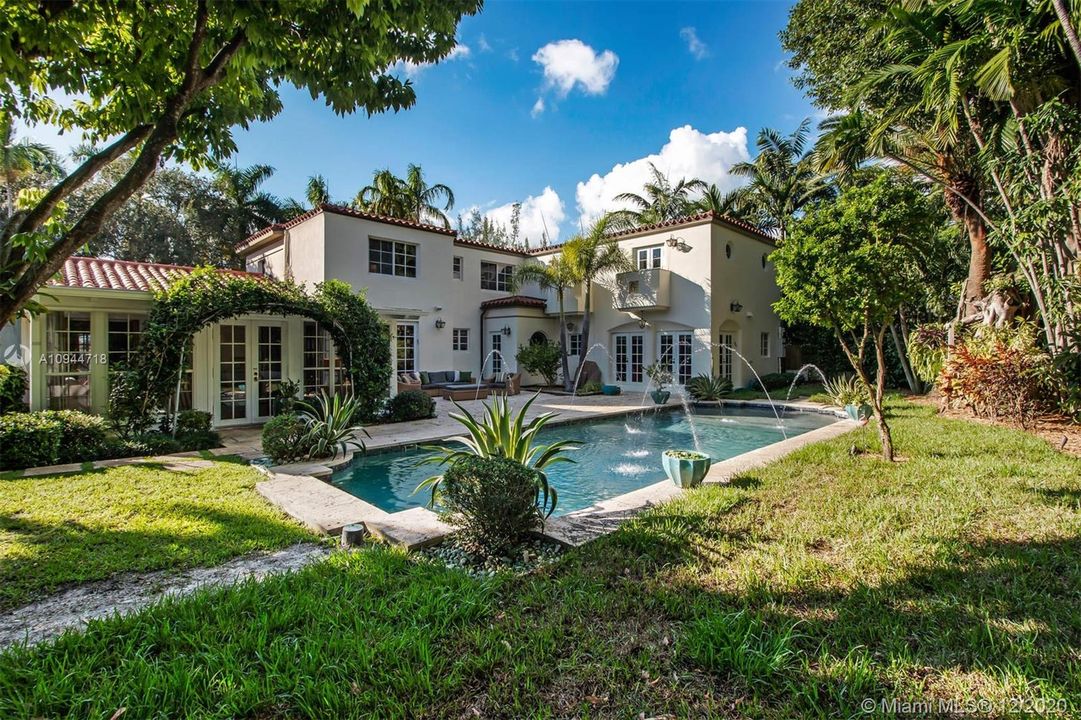 Recently Sold: $3,688,000 (6 beds, 6 baths, 0 Square Feet)