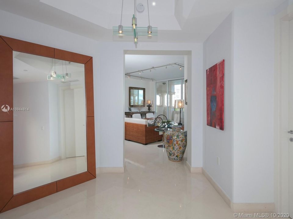 Recently Rented: $30,000 (4 beds, 4 baths, 3690 Square Feet)