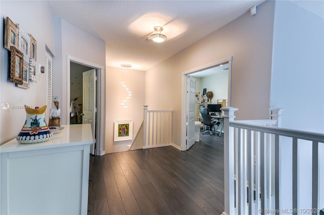 Recently Sold: $686,000 (4 beds, 2 baths, 2537 Square Feet)