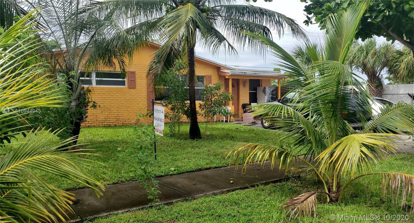 Недавно продано: $235,000 (4 спален, 3 ванн, 1804 Квадратных фут)