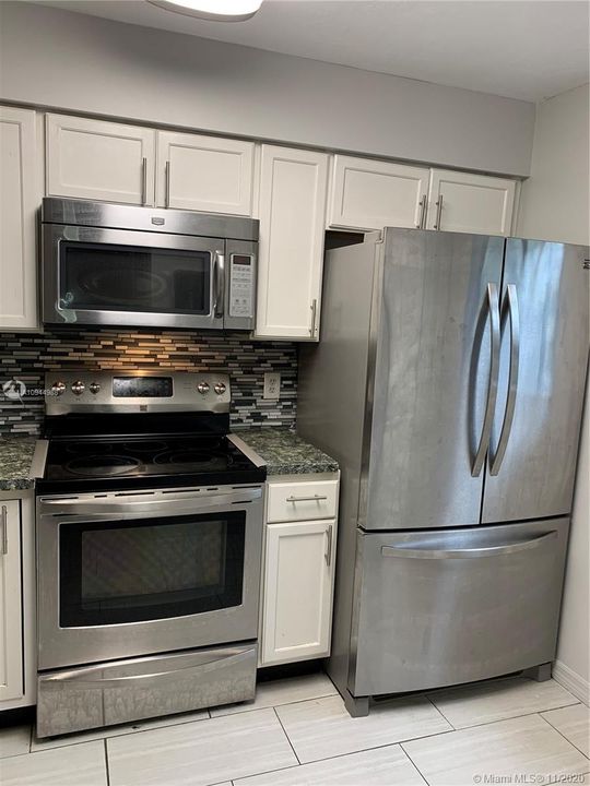 Vendido Recientemente: $112,999 (2 camas, 1 baños, 0 Pies cuadrados)