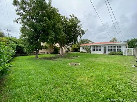 Recientemente alquilado: $4,900 (2 camas, 2 baños, 1814 Pies cuadrados)