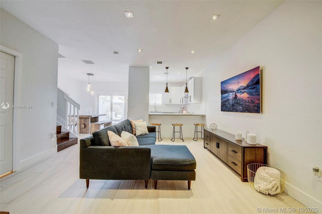 Недавно арендовано: $1,950 (3 спален, 2 ванн, 1416 Квадратных фут)