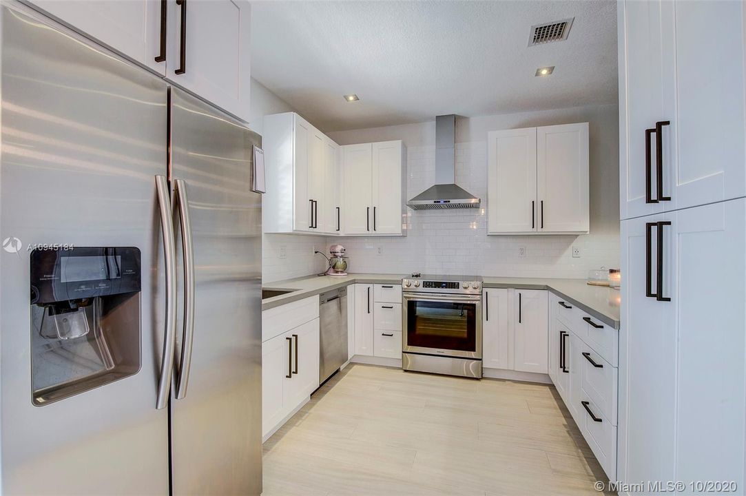 Недавно арендовано: $1,950 (3 спален, 2 ванн, 1416 Квадратных фут)