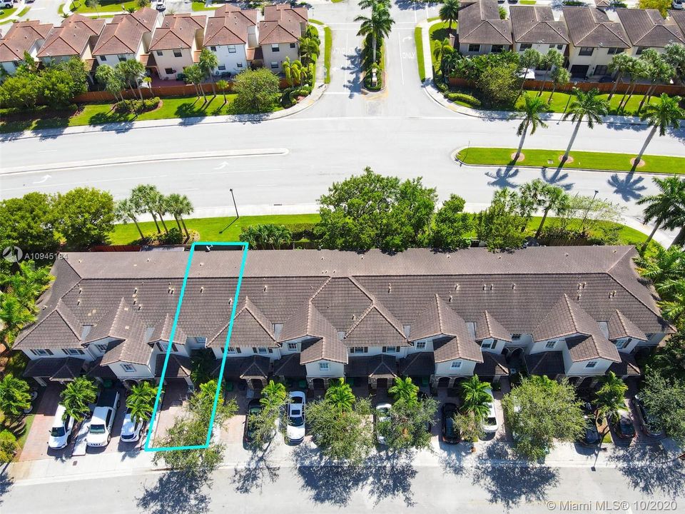 Недавно арендовано: $1,950 (3 спален, 2 ванн, 1416 Квадратных фут)