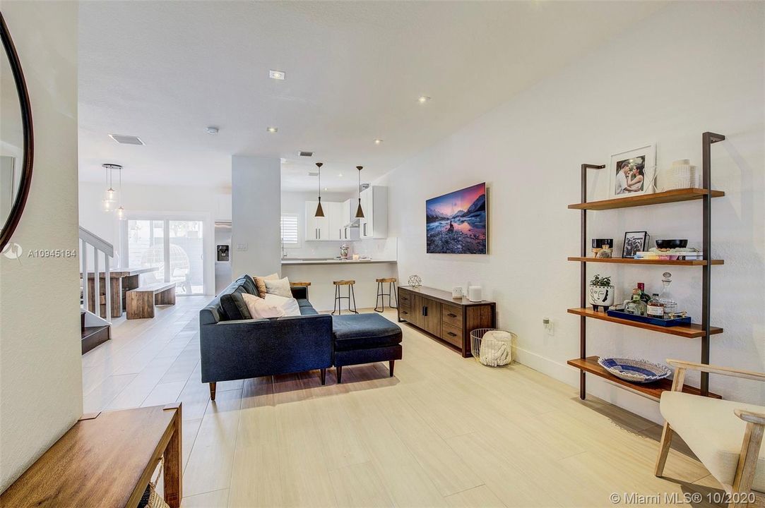 Недавно арендовано: $1,950 (3 спален, 2 ванн, 1416 Квадратных фут)