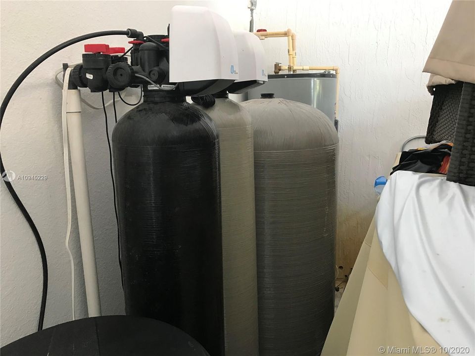 Vendido Recientemente: $999,000 (4 camas, 3 baños, 0 Pies cuadrados)