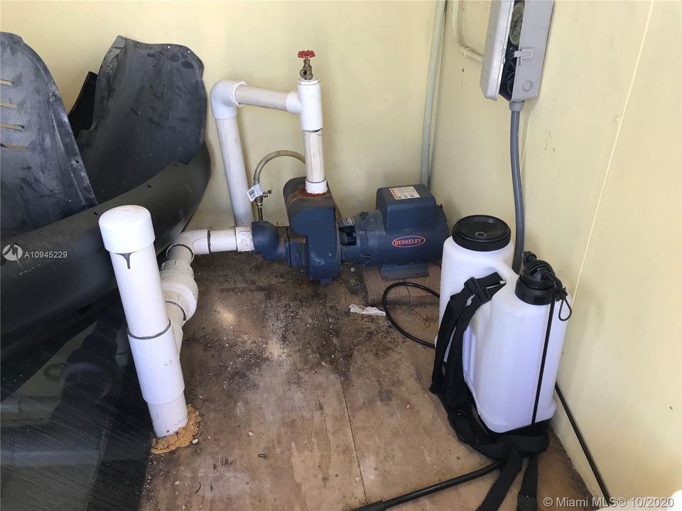 Vendido Recientemente: $999,000 (4 camas, 3 baños, 0 Pies cuadrados)