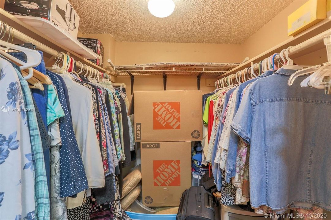 Недавно продано: $139,000 (1 спален, 1 ванн, 705 Квадратных фут)