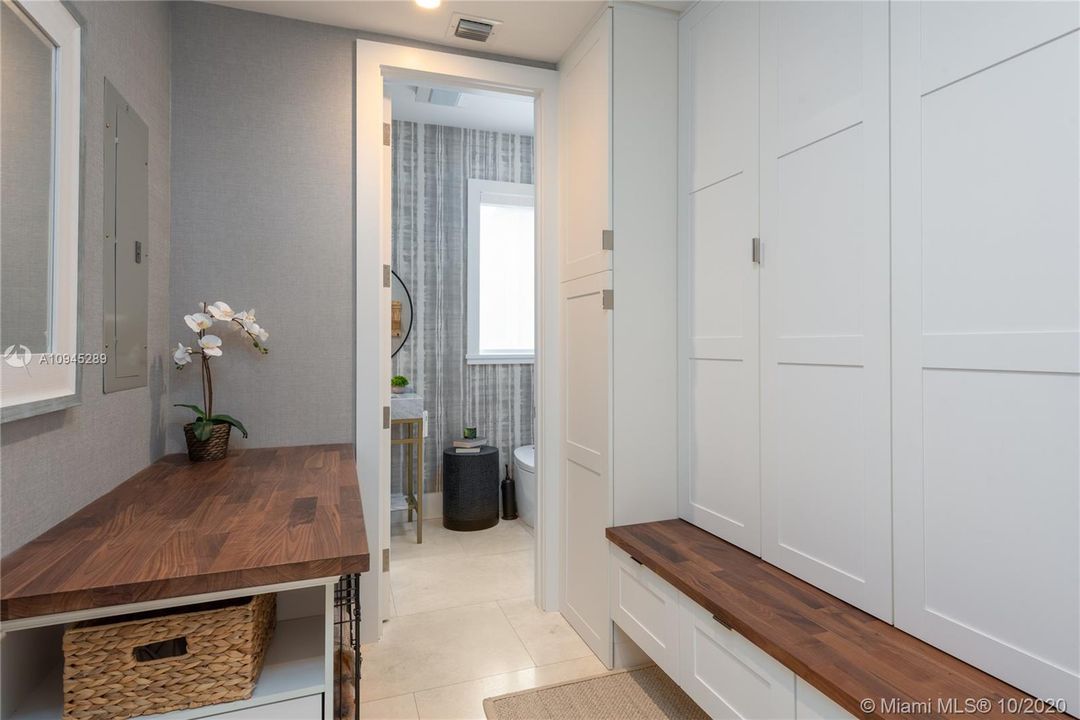mud room with beautiful bathroom