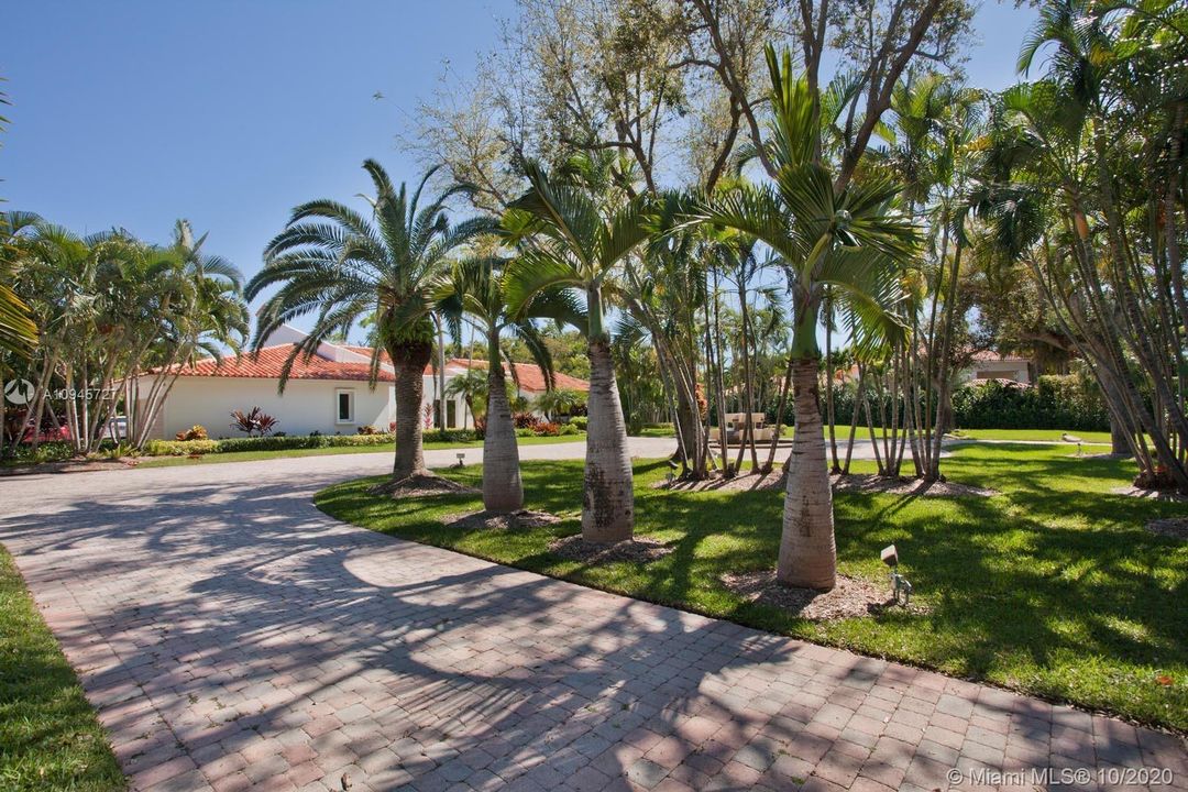 Recently Rented: $12,500 (5 beds, 4 baths, 4083 Square Feet)