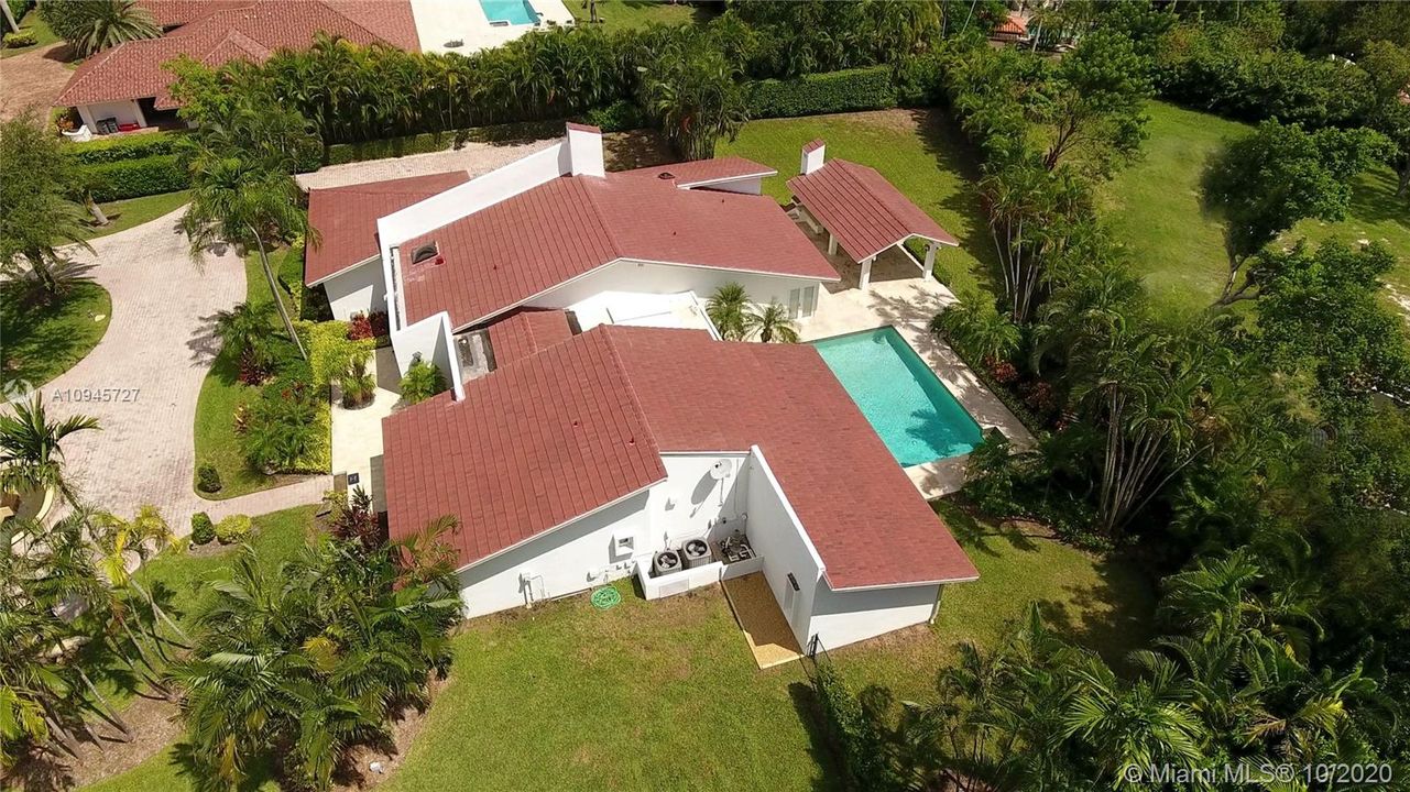 Recently Rented: $12,500 (5 beds, 4 baths, 4083 Square Feet)
