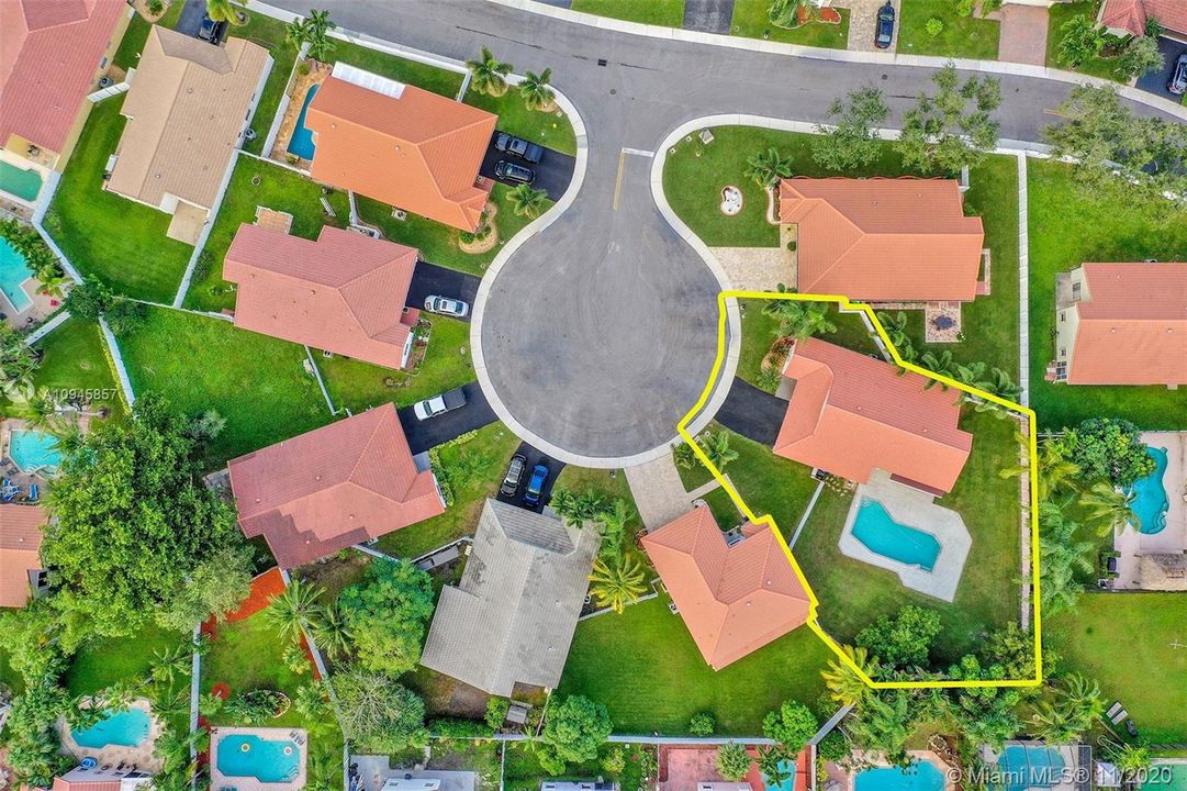 Vendido Recientemente: $459,289 (3 camas, 2 baños, 1727 Pies cuadrados)