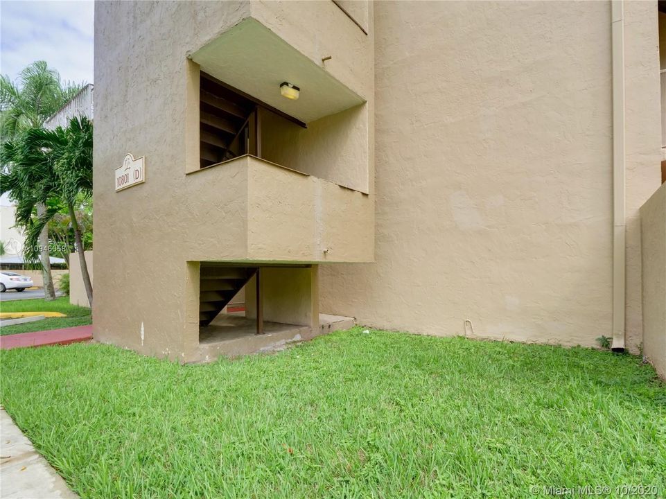 Vendido Recientemente: $151,000 (1 camas, 1 baños, 725 Pies cuadrados)