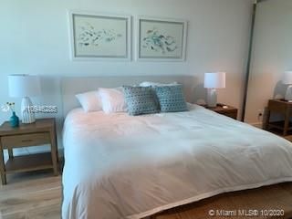 Recientemente alquilado: $45,000 (4 camas, 4 baños, 3340 Pies cuadrados)