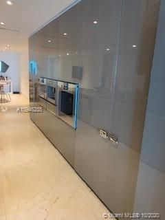 Recientemente alquilado: $45,000 (4 camas, 4 baños, 3340 Pies cuadrados)