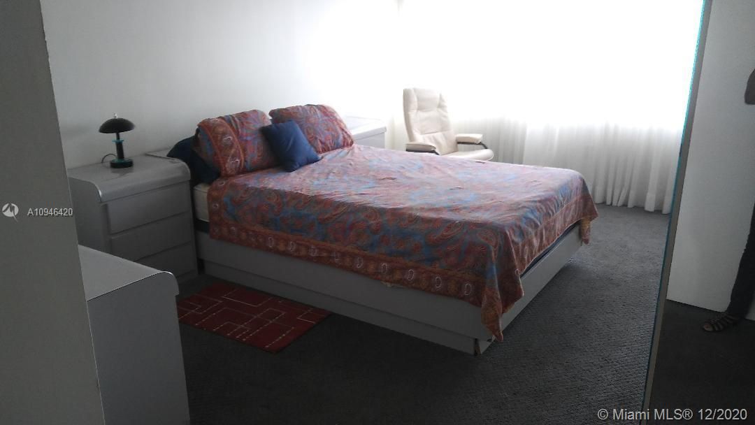 Vendido Recientemente: $159,900 (3 camas, 2 baños, 0 Pies cuadrados)