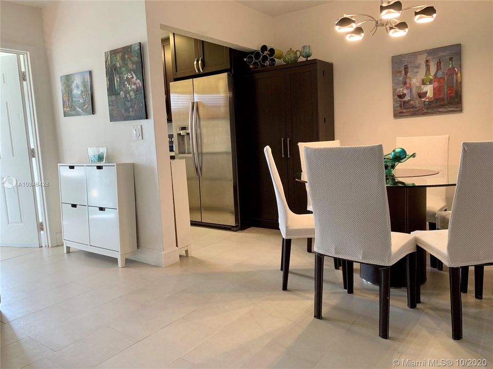 Vendido Recientemente: $119,000 (1 camas, 1 baños, 800 Pies cuadrados)