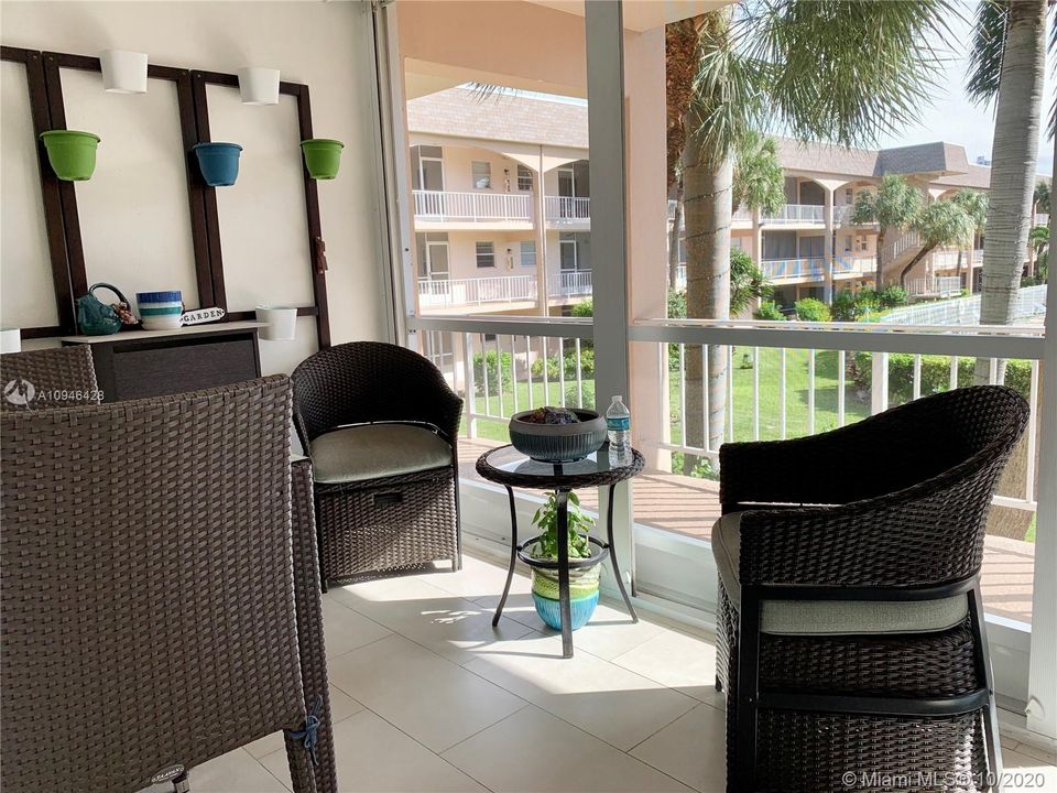 Vendido Recientemente: $119,000 (1 camas, 1 baños, 800 Pies cuadrados)