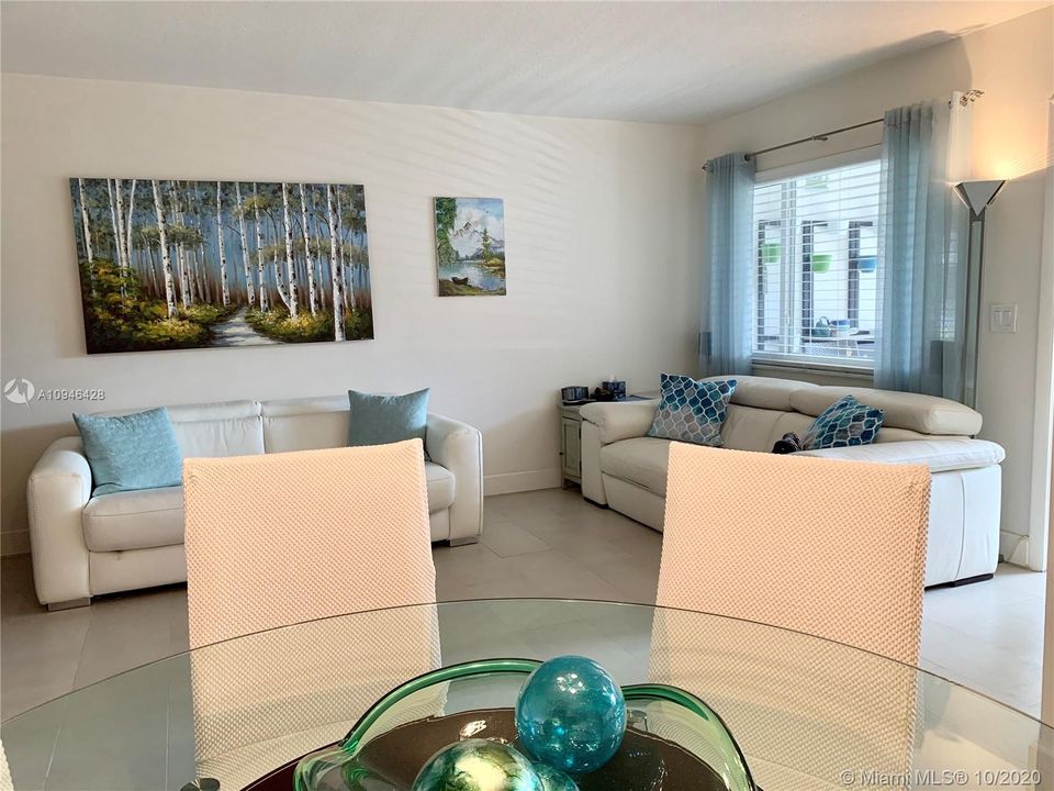 Vendido Recientemente: $119,000 (1 camas, 1 baños, 800 Pies cuadrados)