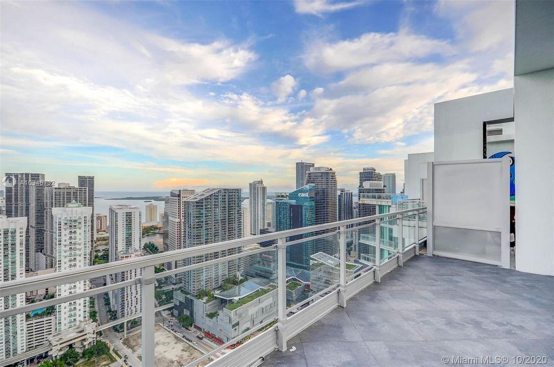 ROOFTOP AREA WITH ALL CITY & WATER VIEWS