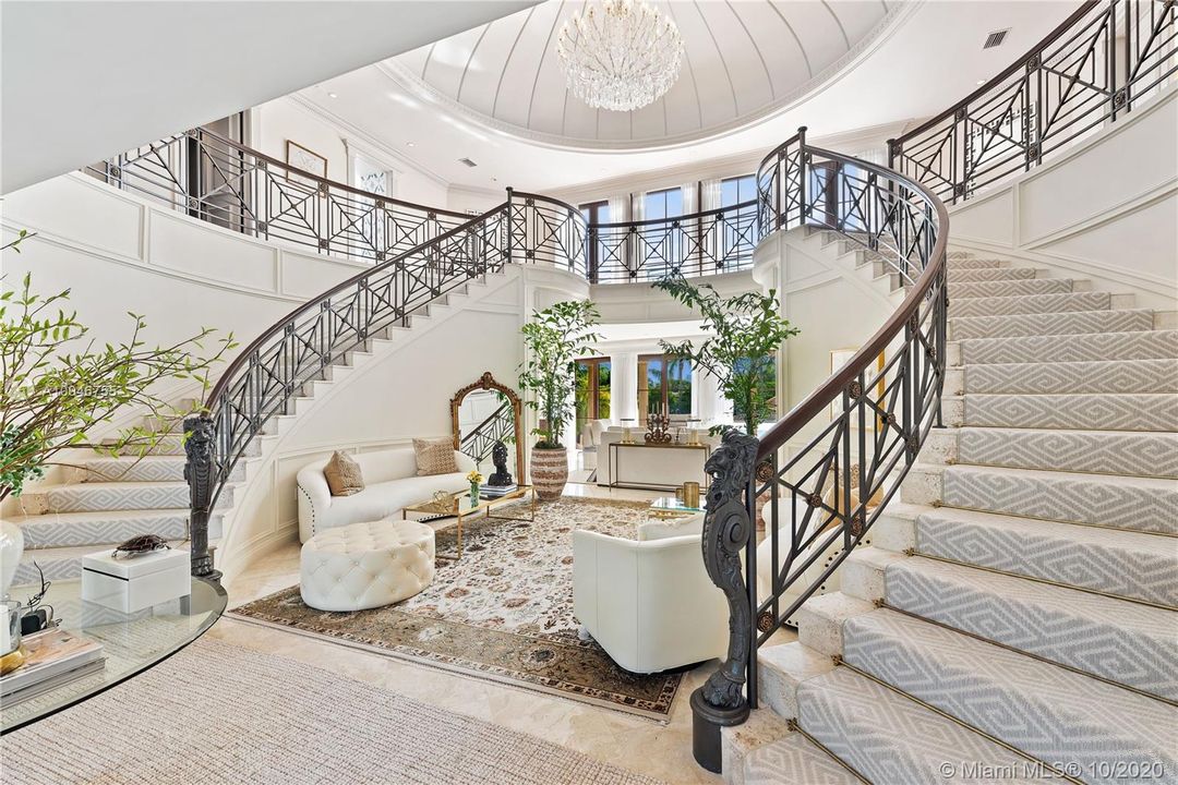 Recently Sold: $24,900,000 (6 beds, 8 baths, 8510 Square Feet)