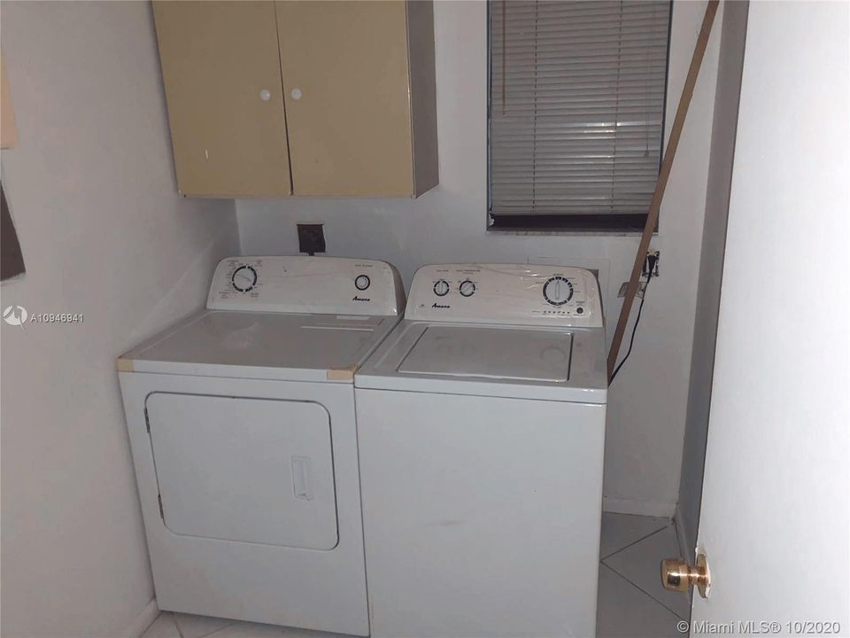 Recently Rented: $1,500 (2 beds, 2 baths, 960 Square Feet)