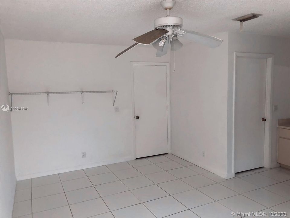 Recently Rented: $1,500 (2 beds, 2 baths, 960 Square Feet)