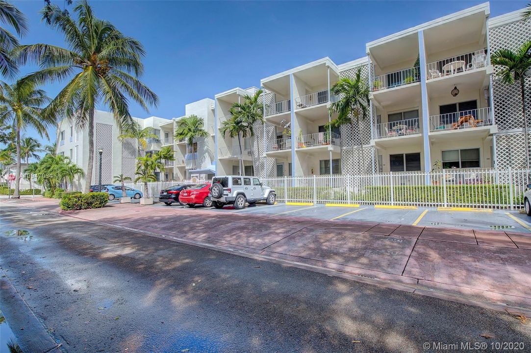 Recently Sold: $165,000 (0 beds, 1 baths, 470 Square Feet)