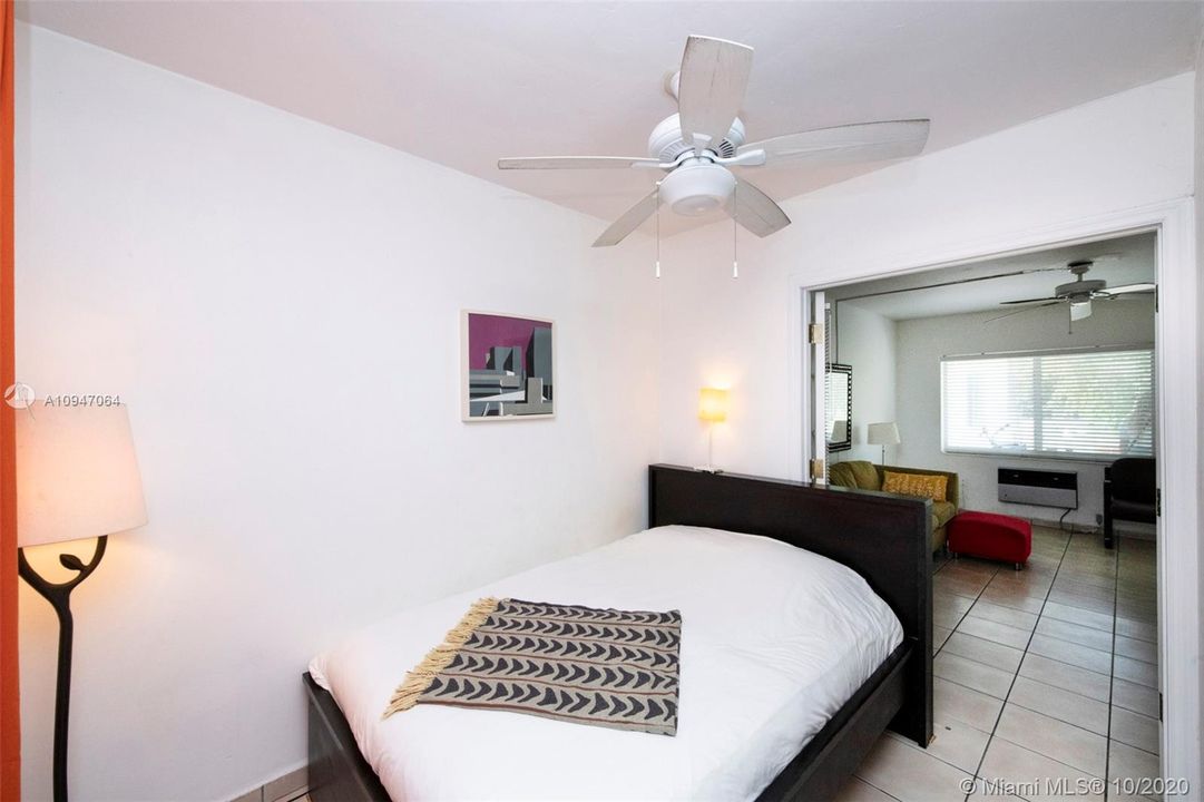 Recently Sold: $165,000 (0 beds, 1 baths, 470 Square Feet)