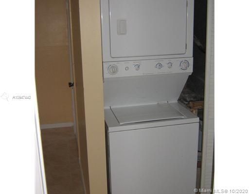 Recently Sold: $149,900 (1 beds, 1 baths, 750 Square Feet)