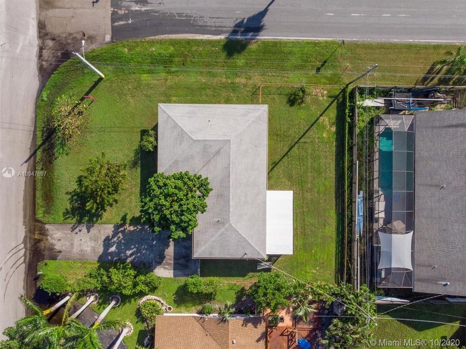 Vendido Recientemente: $320,000 (3 camas, 2 baños, 1514 Pies cuadrados)