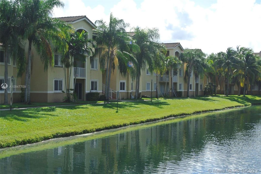 Recientemente alquilado: $1,775 (3 camas, 2 baños, 1314 Pies cuadrados)