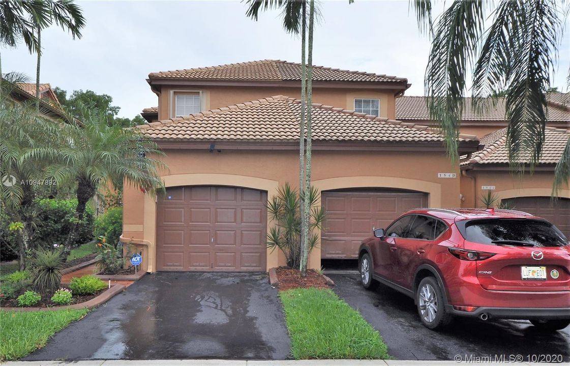 Vendido Recientemente: $360,000 (3 camas, 2 baños, 1443 Pies cuadrados)