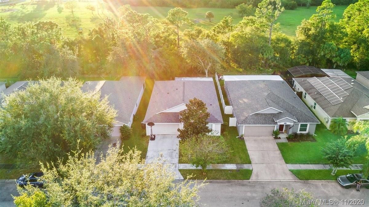 Recently Sold: $249,000 (3 beds, 2 baths, 2369 Square Feet)