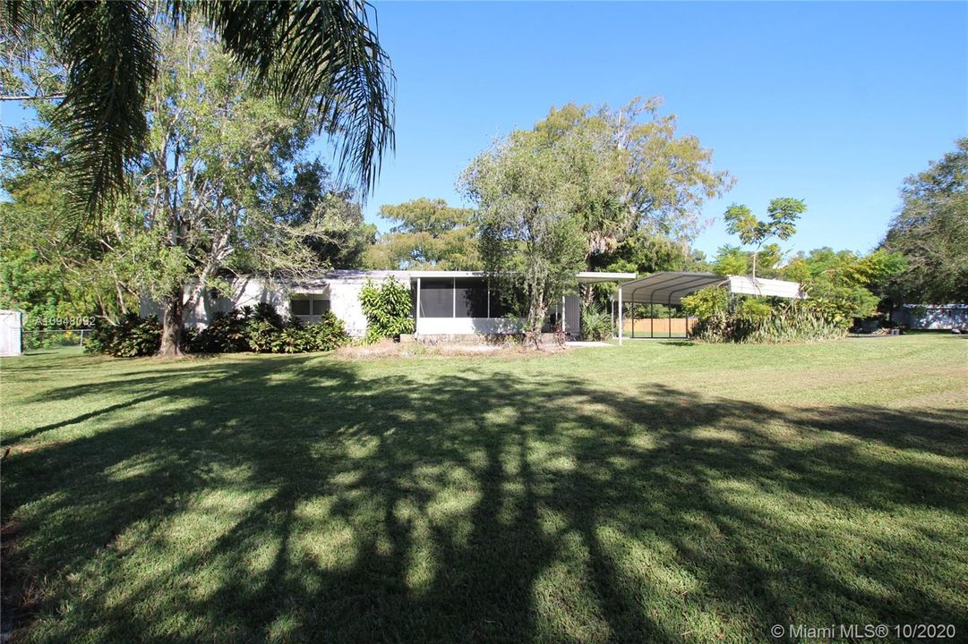 Recently Sold: $89,000 (2 beds, 2 baths, 840 Square Feet)