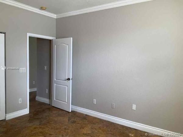 Recently Rented: $3,485 (5 beds, 3 baths, 3706 Square Feet)