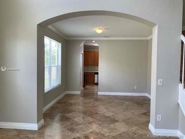 Recently Rented: $3,485 (5 beds, 3 baths, 3706 Square Feet)