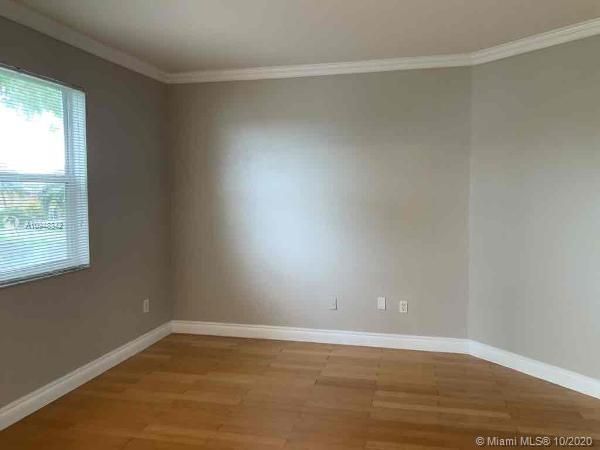 Recently Rented: $3,485 (5 beds, 3 baths, 3706 Square Feet)