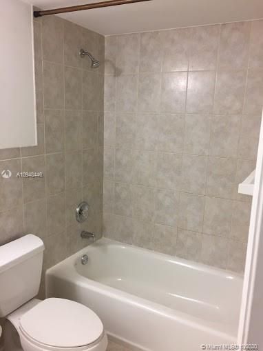 Vendido Recientemente: $130,000 (1 camas, 1 baños, 790 Pies cuadrados)