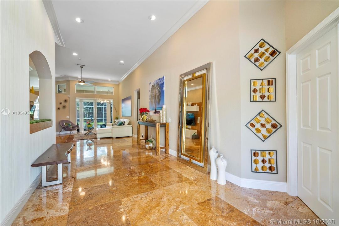 Recently Rented: $4,200 (5 beds, 3 baths, 2907 Square Feet)
