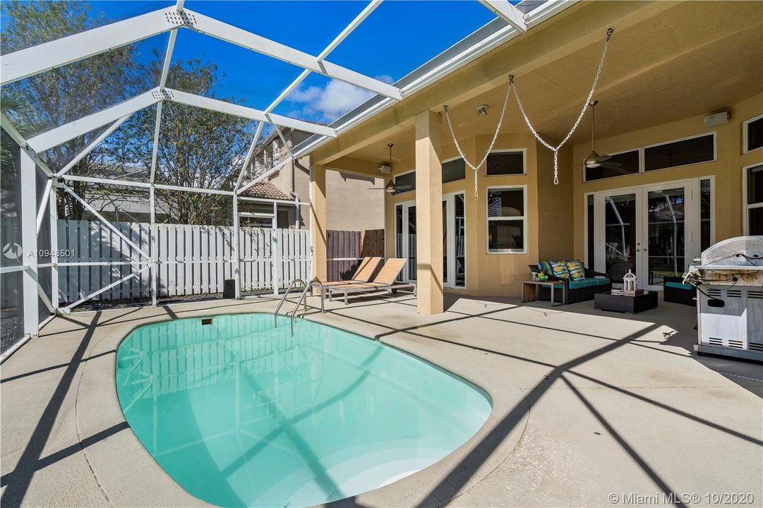 Recently Rented: $4,200 (5 beds, 3 baths, 2907 Square Feet)