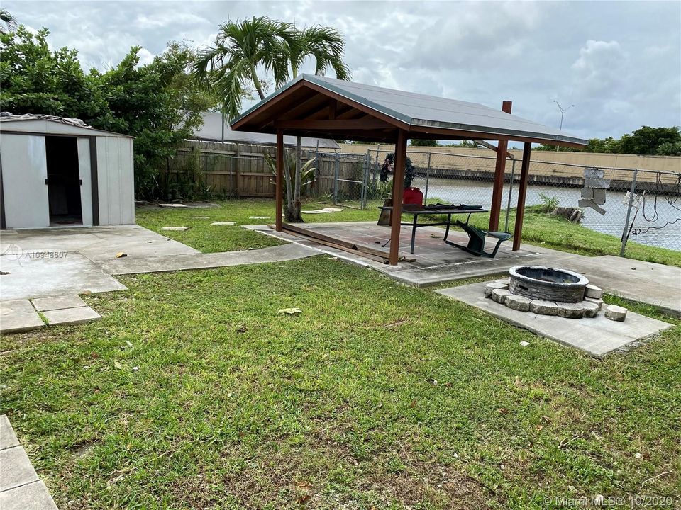 Recientemente alquilado: $2,300 (3 camas, 2 baños, 0 Pies cuadrados)