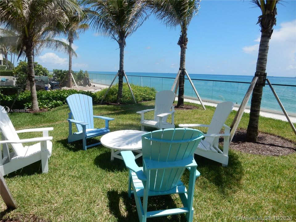 Recently Sold: $725,000 (2 beds, 2 baths, 1804 Square Feet)