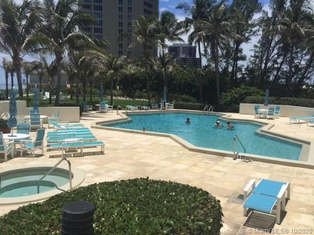 Recently Sold: $725,000 (2 beds, 2 baths, 1804 Square Feet)