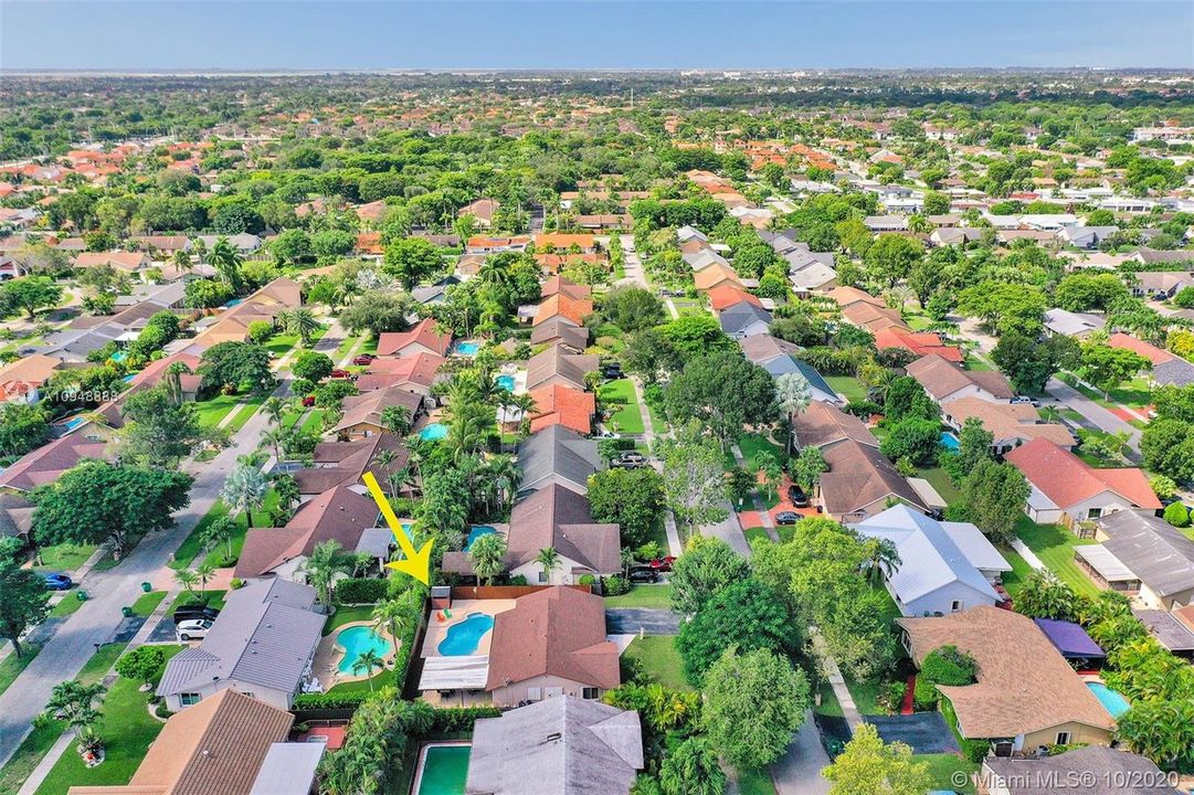 Recently Sold: $475,000 (3 beds, 2 baths, 1468 Square Feet)