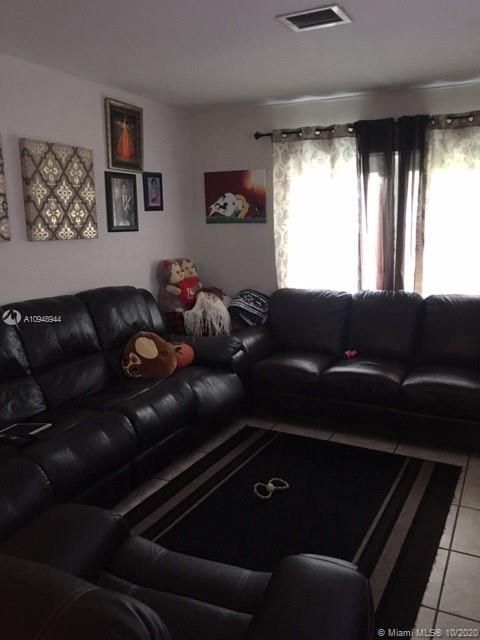 Recently Sold: $405,000 (0 beds, 0 baths, 2041 Square Feet)